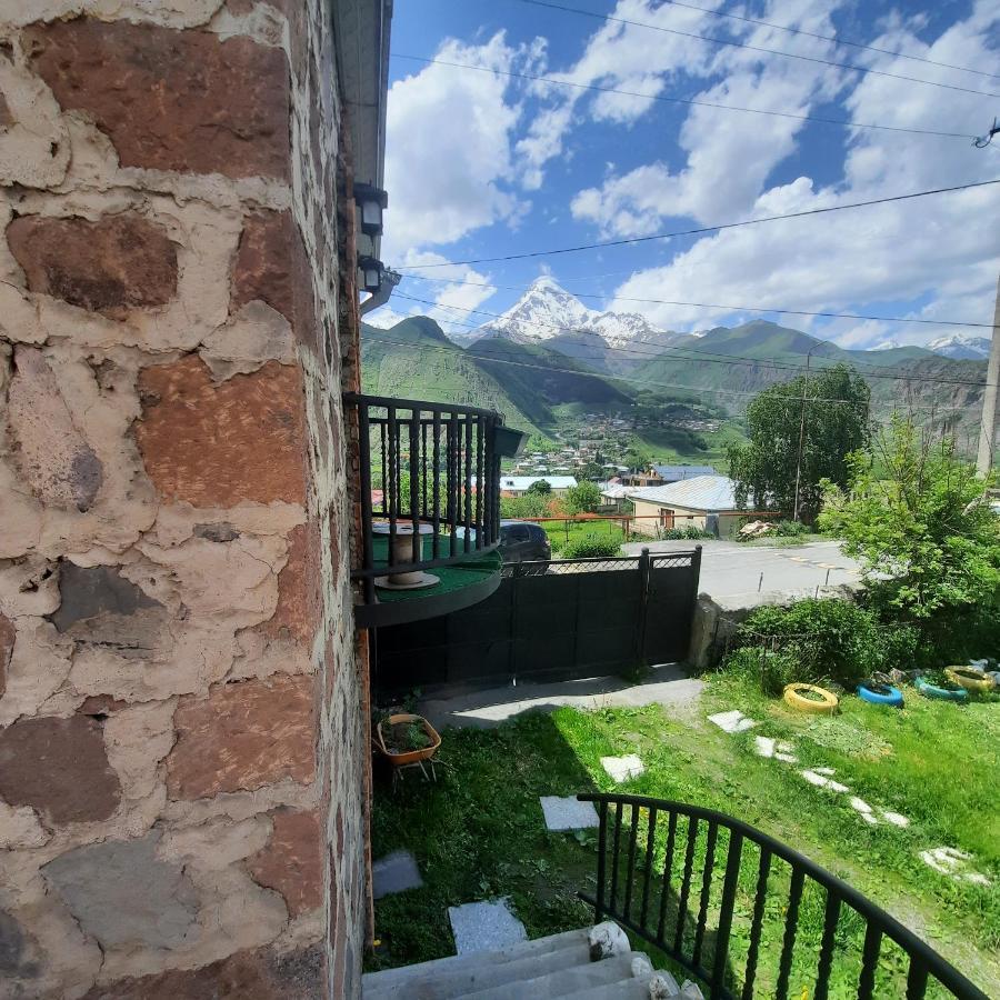 Hotel Bana Kazbegi Esterno foto