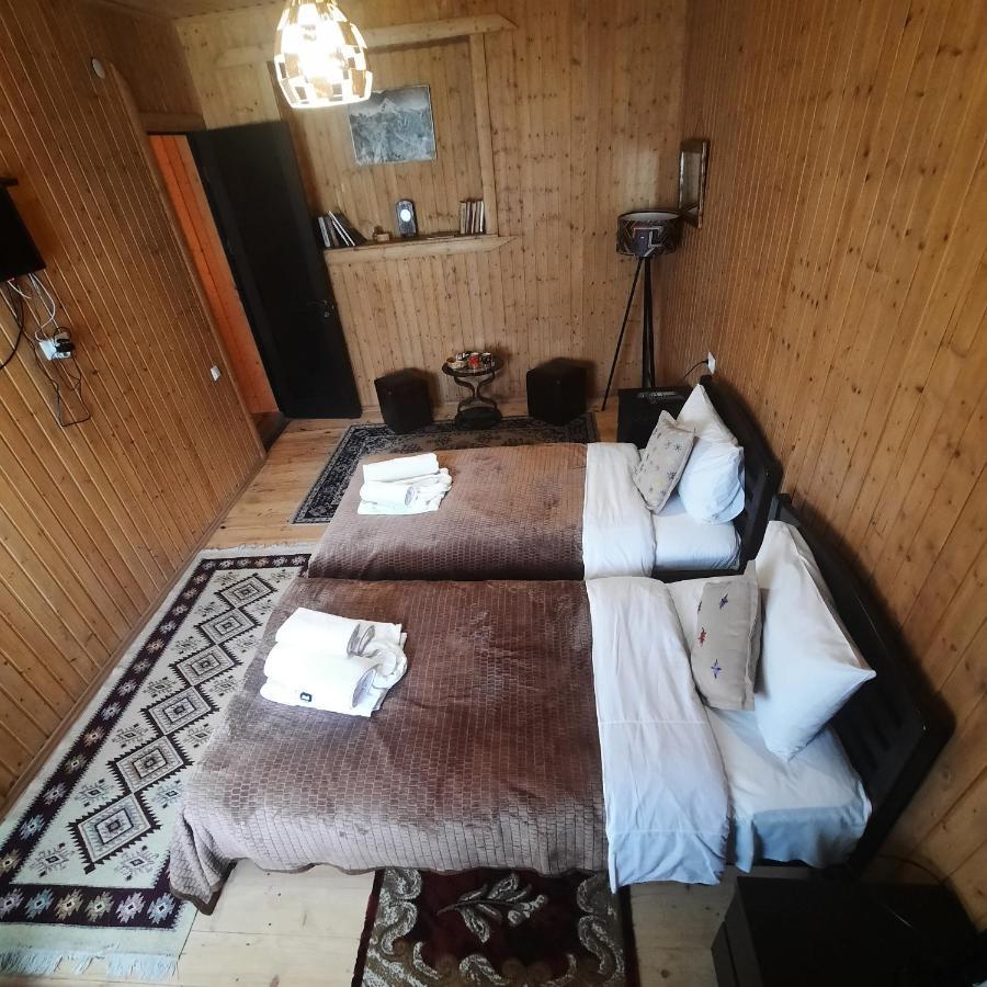 Hotel Bana Kazbegi Esterno foto
