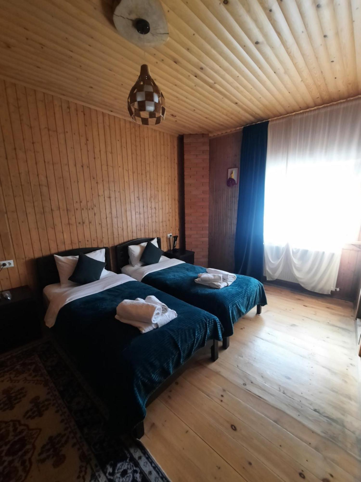 Hotel Bana Kazbegi Esterno foto