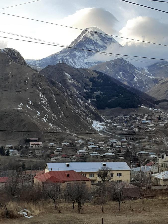 Hotel Bana Kazbegi Esterno foto