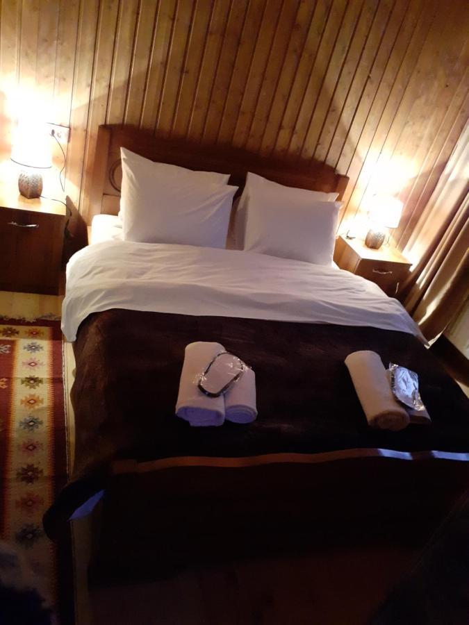 Hotel Bana Kazbegi Esterno foto